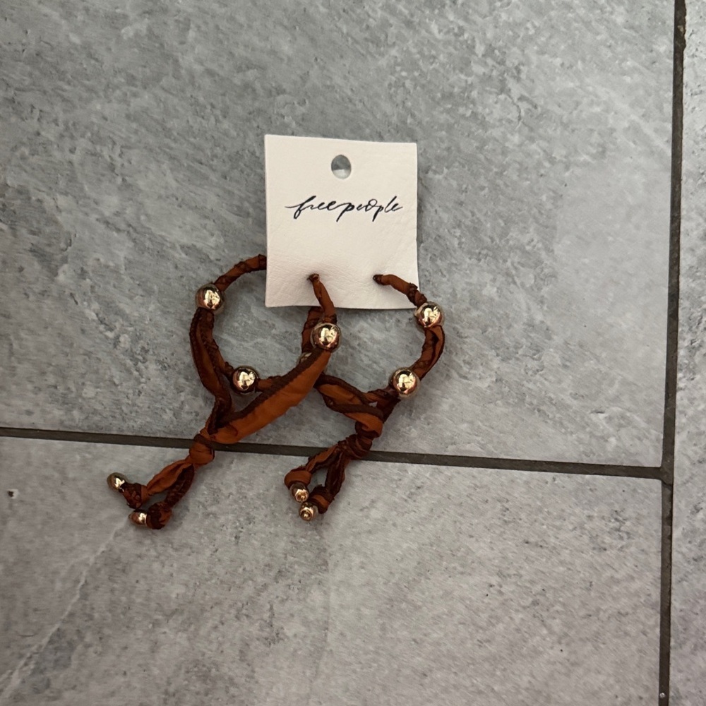 Free People brown and Gold earrings
